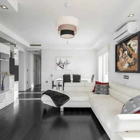 Atico Las Arenas Apartment *